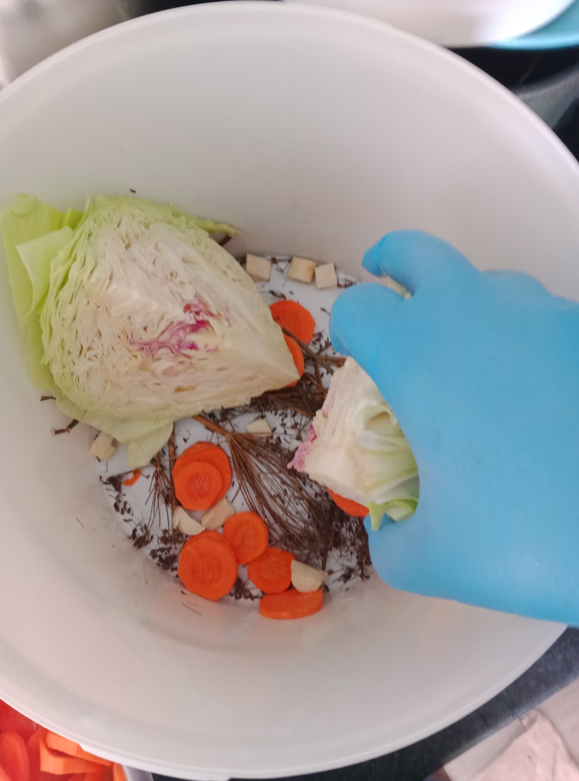 Preparare murături asortate 2